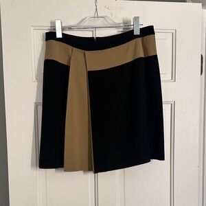 Club Monaco Black and Tan Mini Skirt